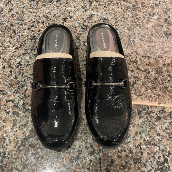 Easy Spirit Black Patent Mules โ Size 9, New with Tags, Chic Slip-On Shoes - Picture 2 of 7
